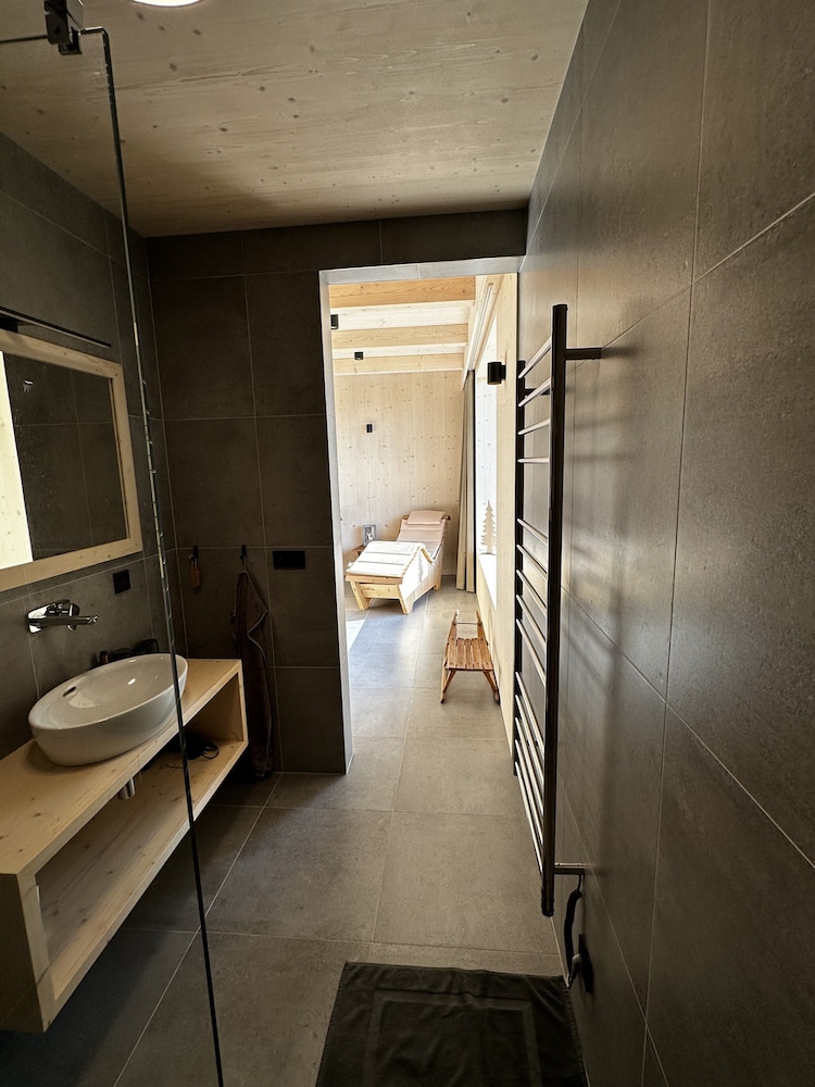 Holiday Home in Roprachtice With Sauna & Jacuzzi