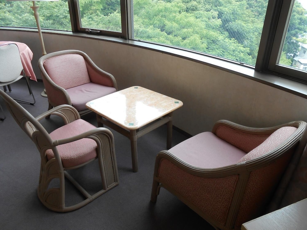 Hamanako Wan Wan Paradise Hotel