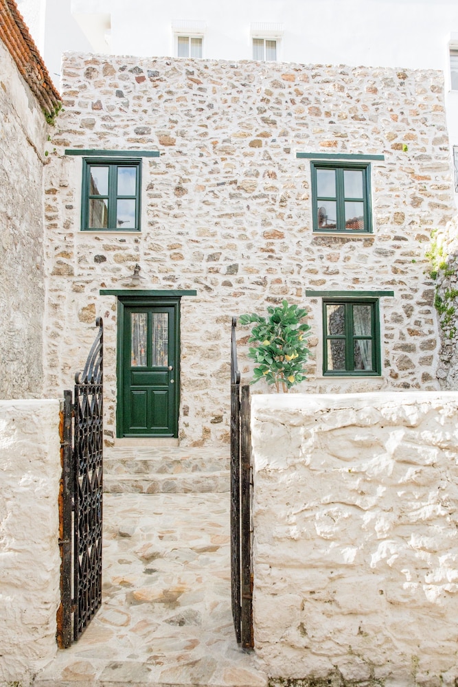 Two Stone Homes