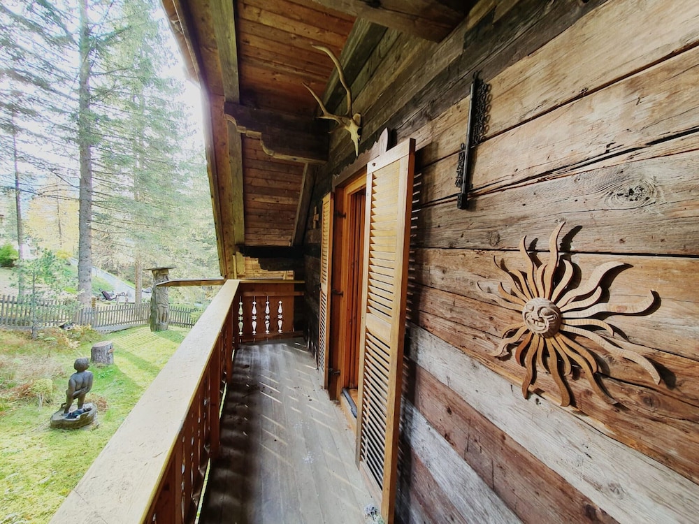 Idyllic Cabin With Sauna