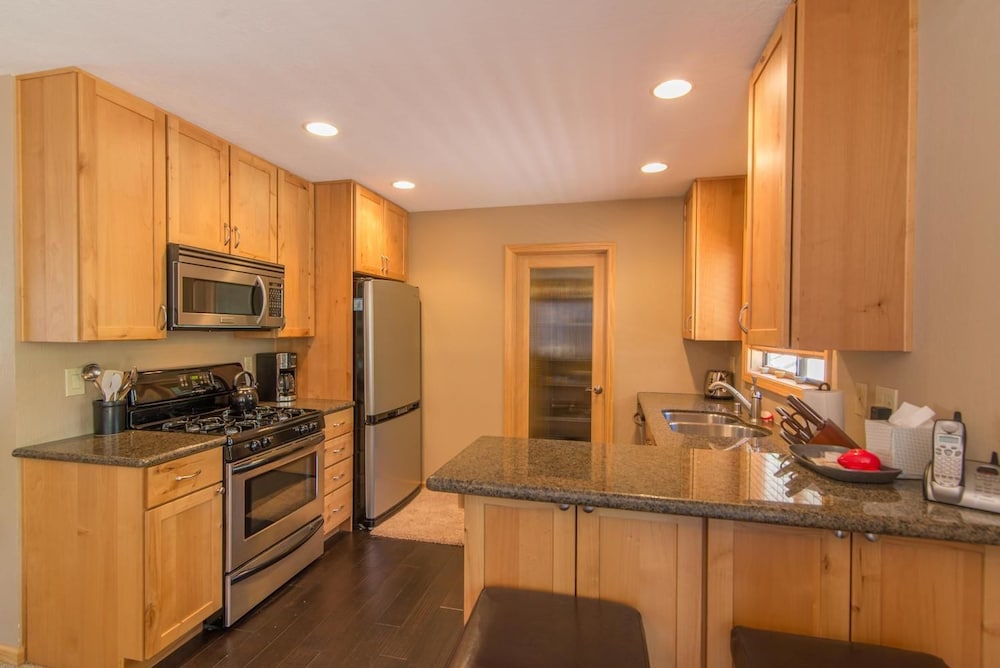 Ramsey 3 Bedroom Holiday Home By Tahoe Truckee