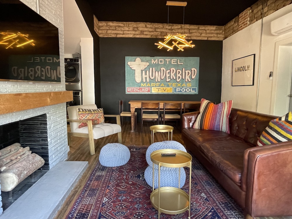 The Lincoln Marfa