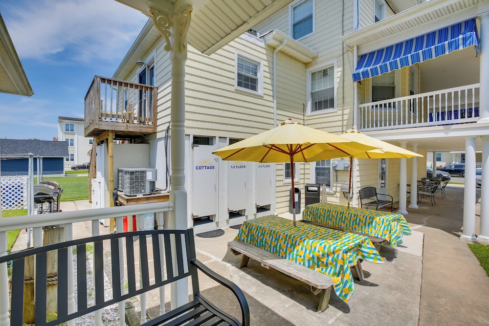 Walk to Beach & Boardwalk: Jersey Shore Cottage!