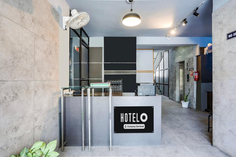 Stylish Stays Near Isbt Dehradun