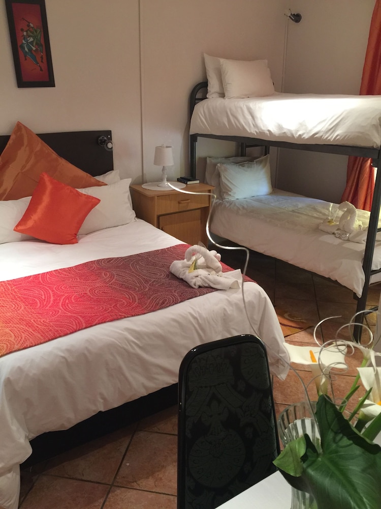 Elsje's Country Inn - Guesthouse