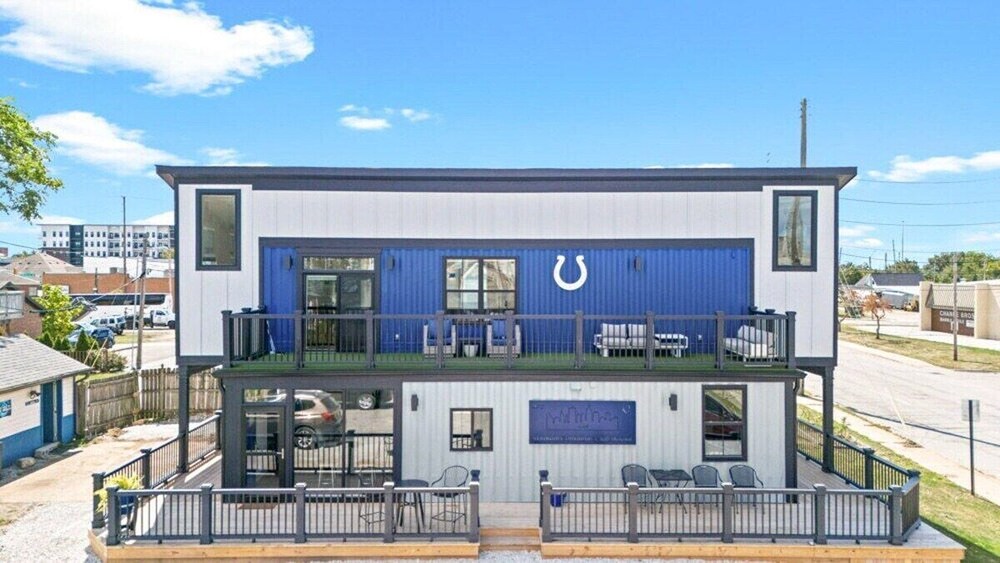 Indy Stadium Villas 711 L