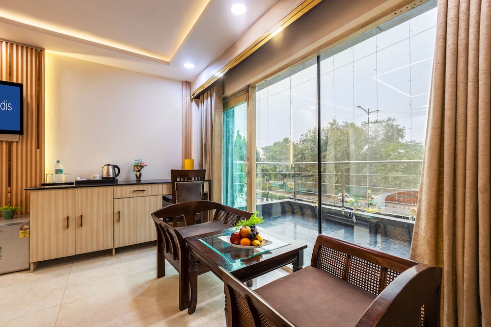 Hotel Downtown by Quadis - East of Kailash