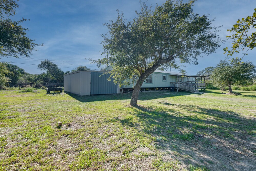 4 Mi to State Park: Peaceful Rockport Home w/ Yard view 5