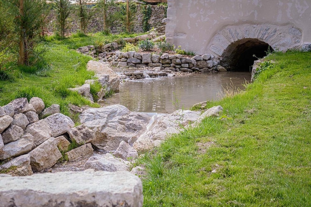 Photo 40