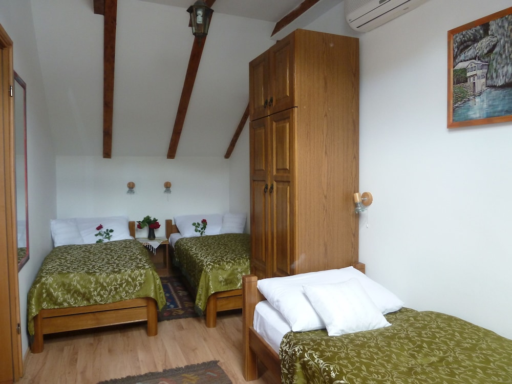 Guest House Kandilj view 5