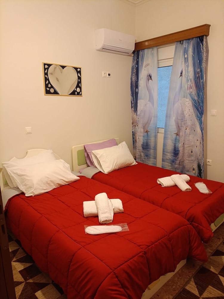 Maria's Cozy Getaway in Glyfada