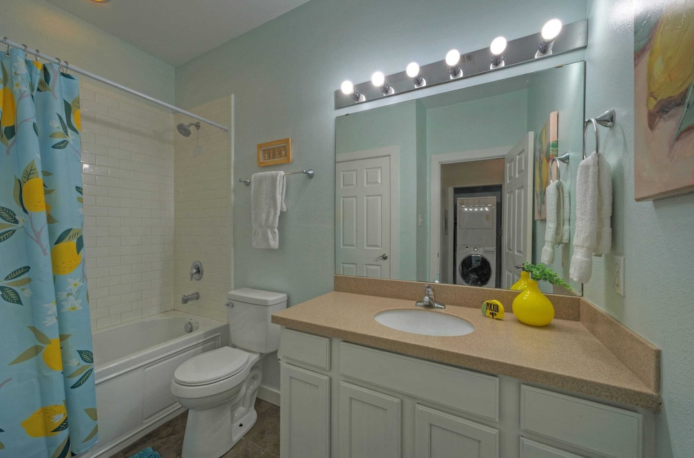 Sleeps 24 4 Costa Bahia Units w/ Pool & Beach Access