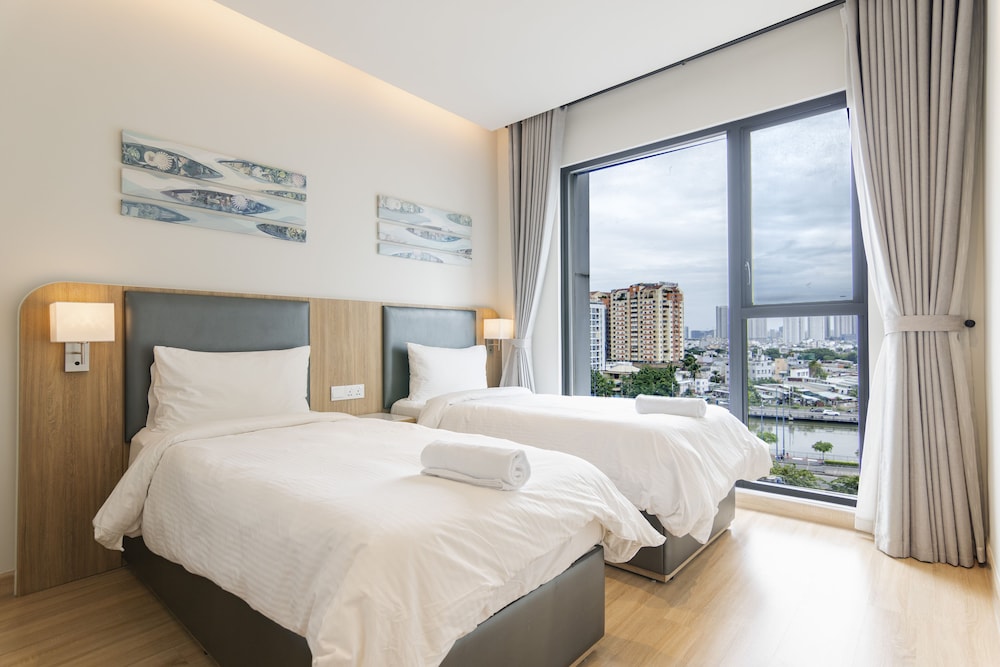 Le Places ZENITY Apartment District 1