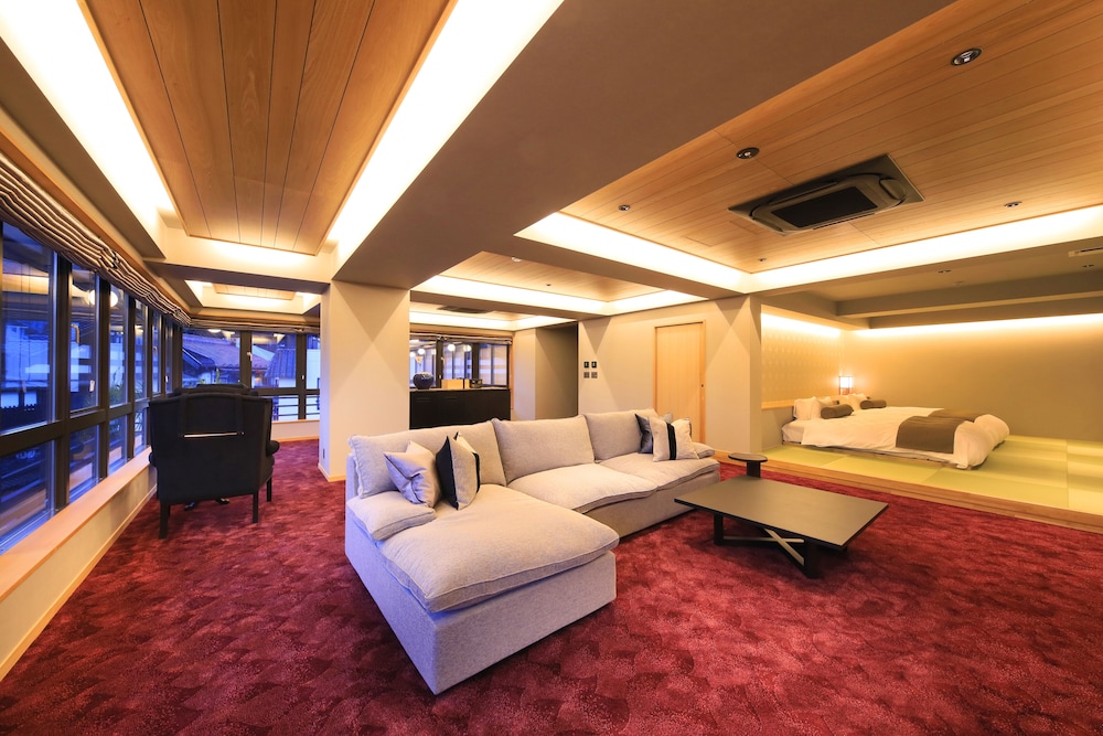 Narita Vacations - WAQOO Naritasanmonzen - Property Image 11