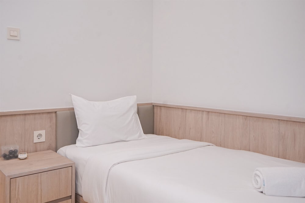 Spacious And Elegant 3Br At Branz Bsd City Apartment