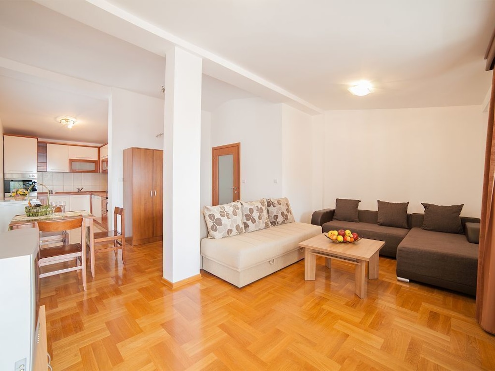 Ivan Apartmani