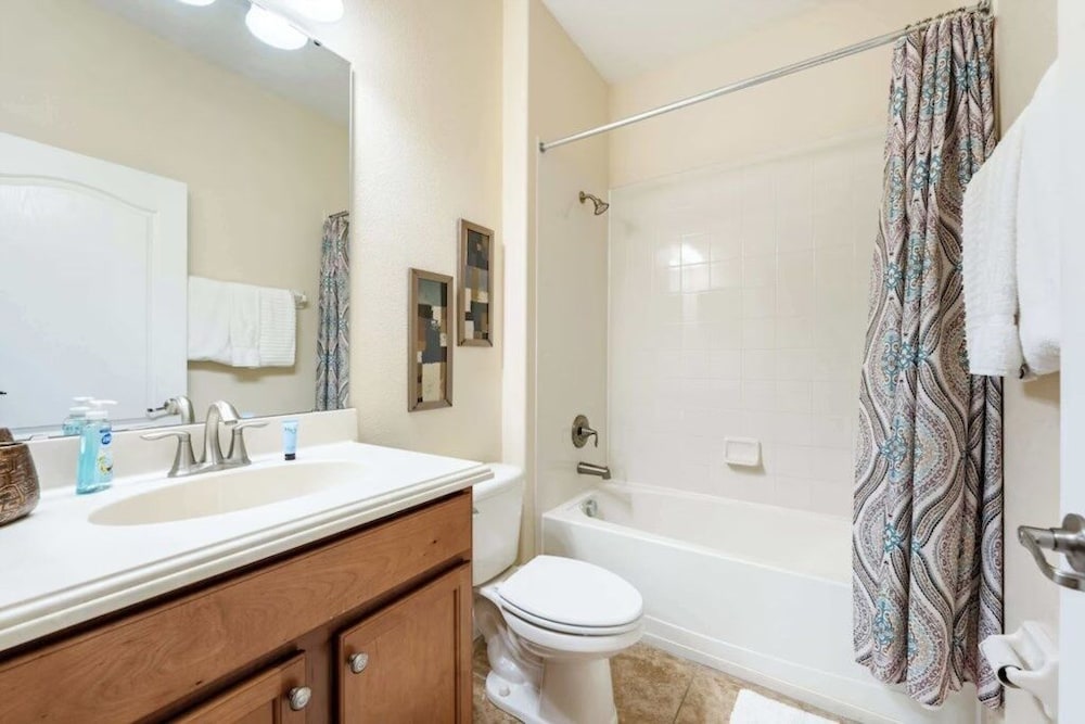 Sugar Palm Place 6 Bedroom Home