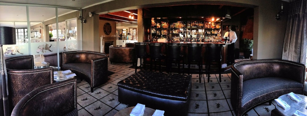 The Highlander Hotel
