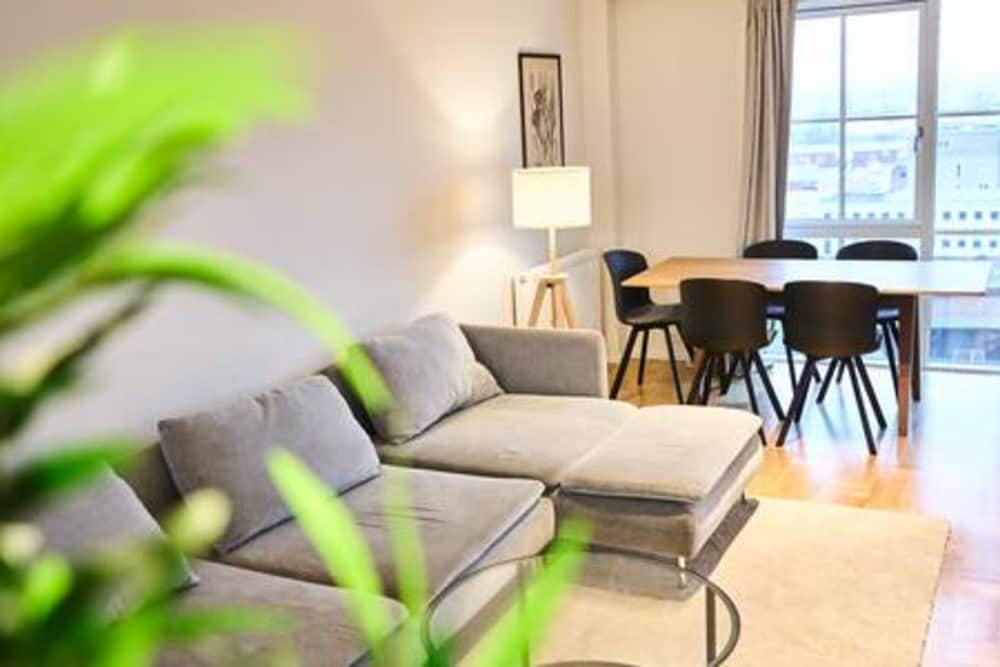 Luxury 3br Doublex - Water View