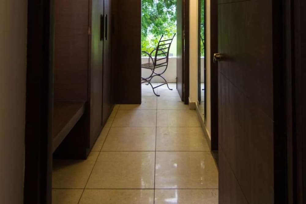 The Ten Suites