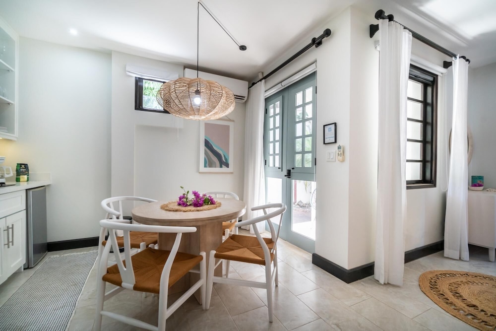 Las Catalinas - 2 BR Condo Just Steps to the Beach - Casa el Chante