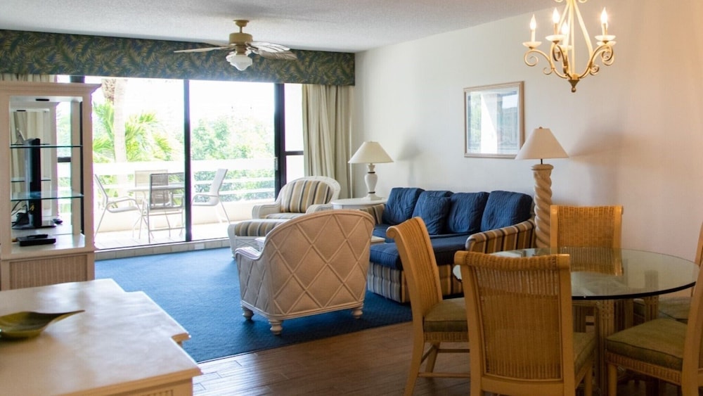 Longboat Bay Club by Coolvacay