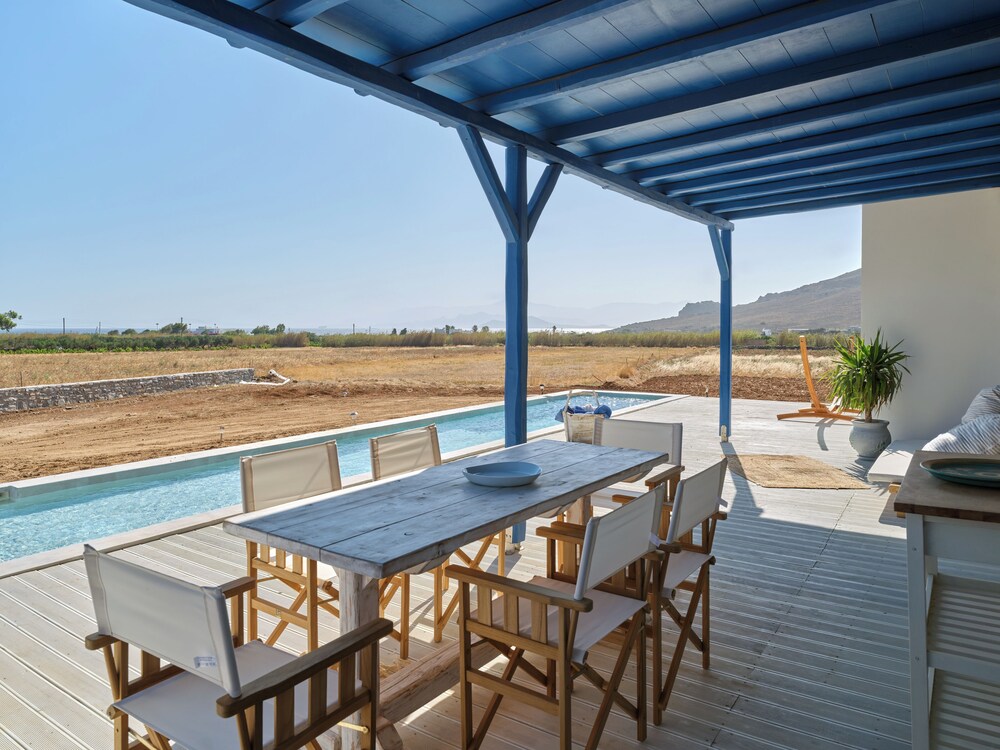 Blue and Green in Luxury