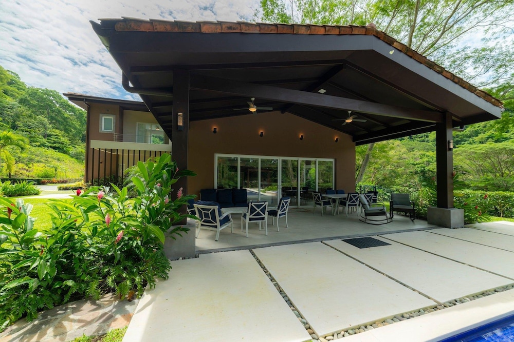 - Casa Forest 4 Bdrm Private Pool Family