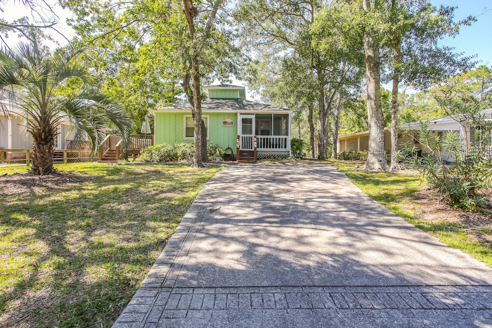 North Carolina Abode - Deck & Grill, Walk to Beach view 5
