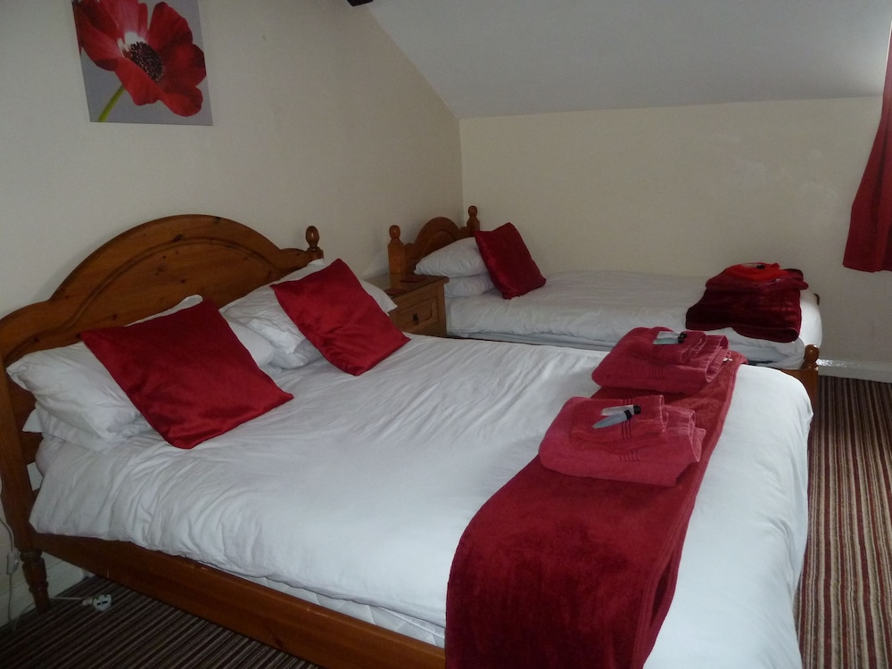 Mid Wales Inn