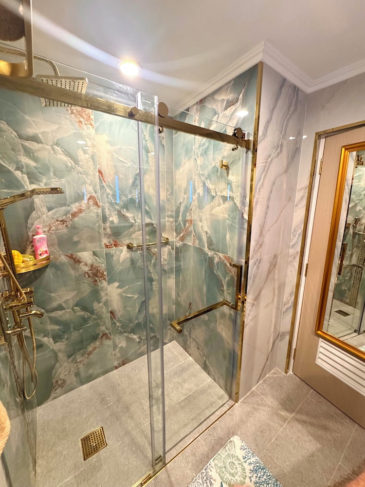 Luxury One Bedroom Residence Pattaya-pratamnak