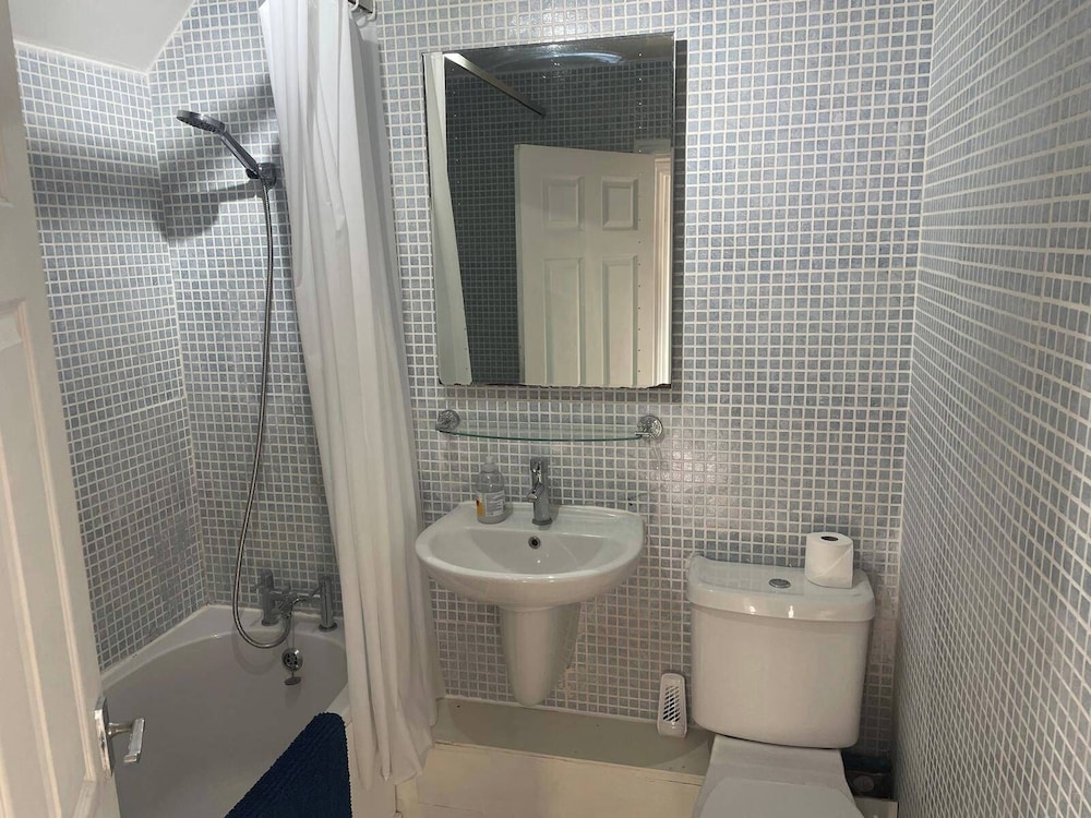 Horsforth Apartment Leeds Bradford Airport