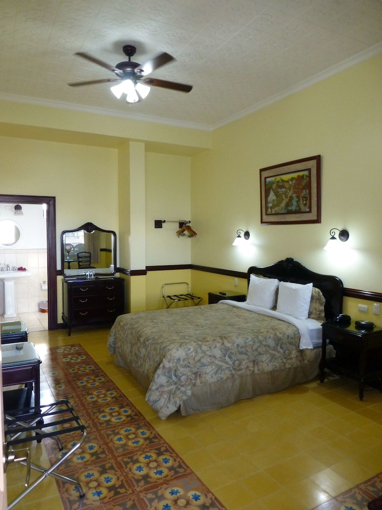 Santo Tomas Hotel - Property Image 16