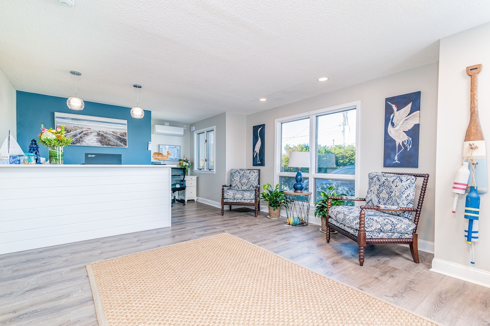 Sandbar Inn - Dog Friendly