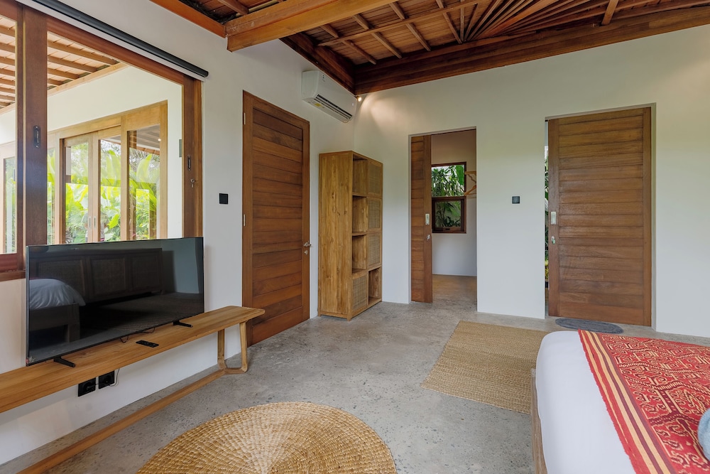Kilani Villa By Betterplace