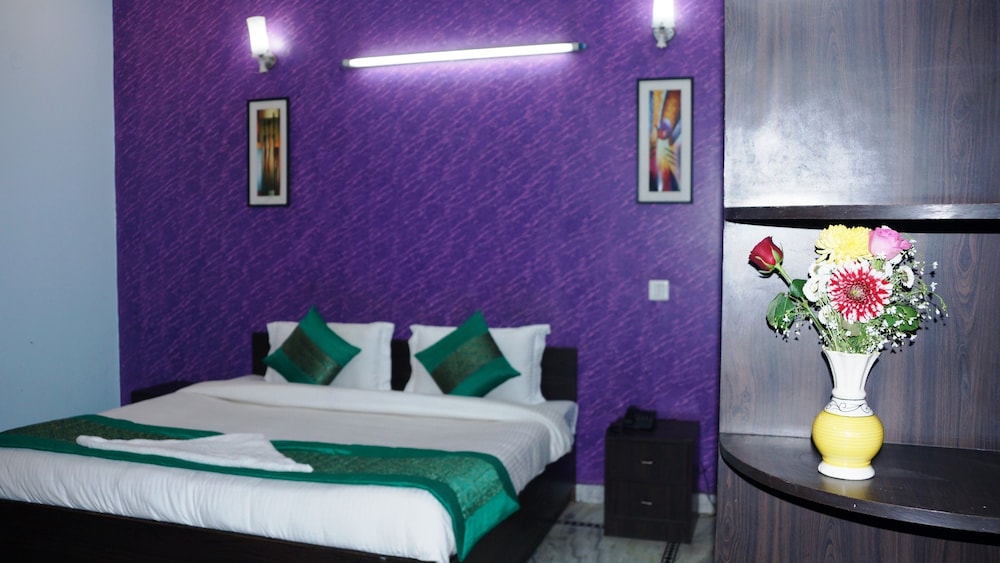 Maxfort Service Apartment