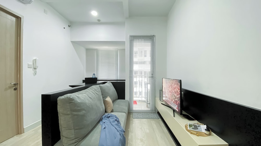 Good And Homey 1Br At Tokyo Riverside Pik 2 Apartment