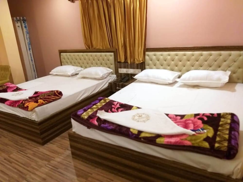 Hotel Crown of Digha