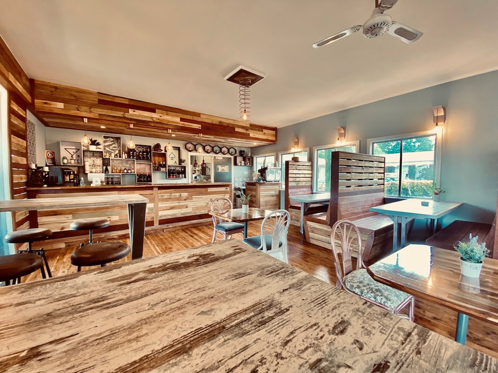 Cooma Motor Inn