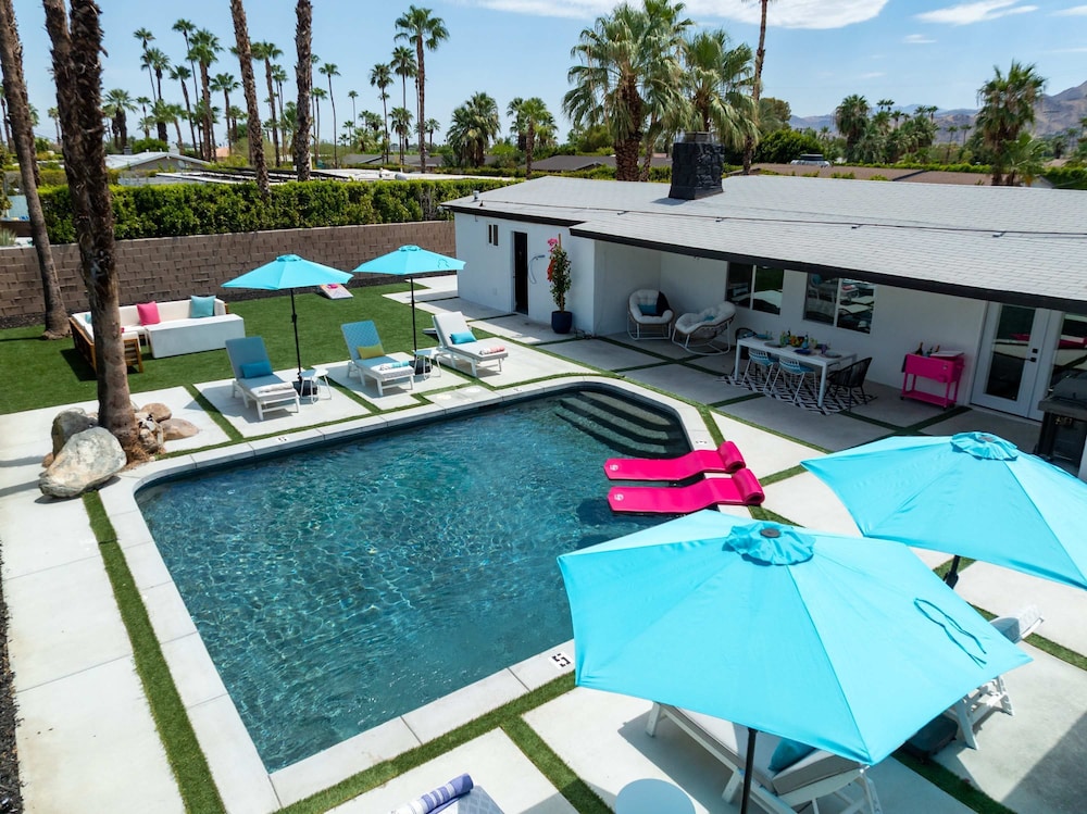 Starlite Safari Where Desert Luxury Meets Mid-century Charm