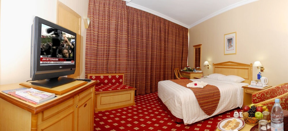 Abu Dhabi Vacations - Grand Continental Hotel - Property Image 38