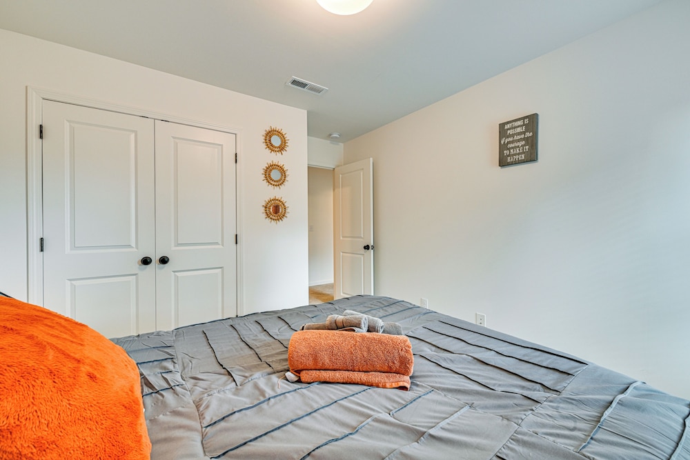2 Mi to Whitewater Center: Suburban Abode w/ Patio