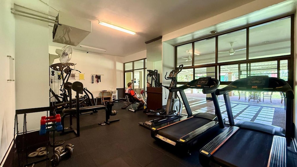 Palace - Spacious 1 Bedroom Condo With Shared Pool