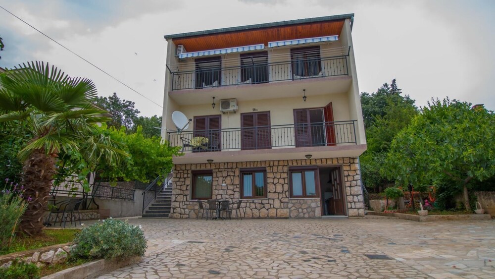 Apartments Vito view 4