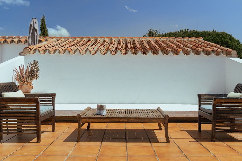 Villa in Marbella Near Beach