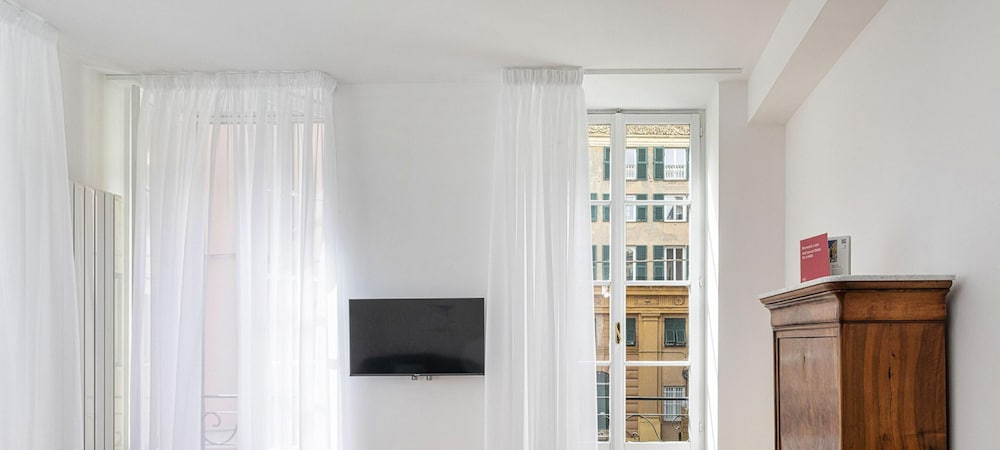 Charming Family Apartment by Wonderful Italy view 5