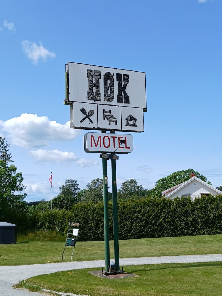 Høk Kro & Motell AS