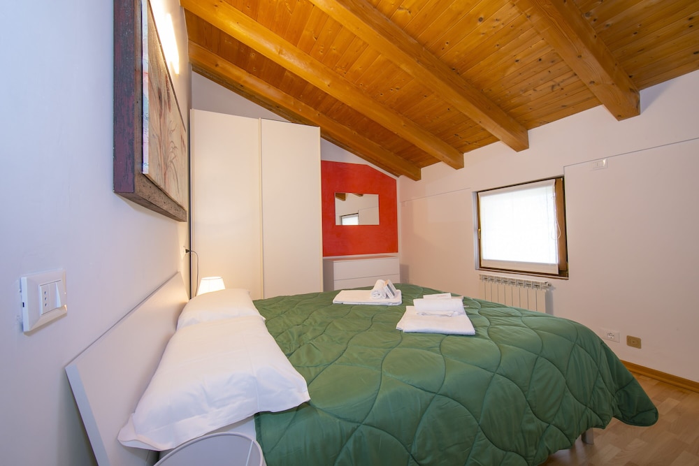 Residenza al Ponte view 5