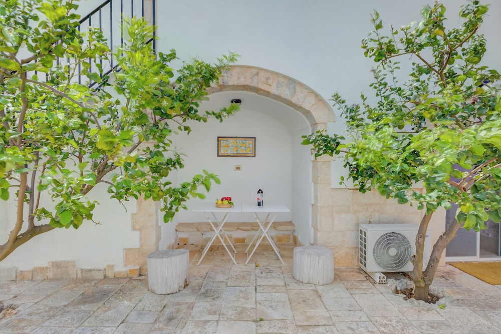 Annunziatella Apulian Farm Experience