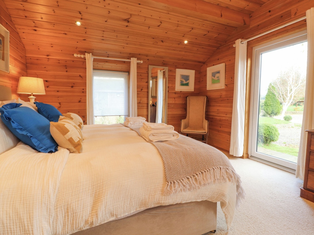 Artisan Lodge